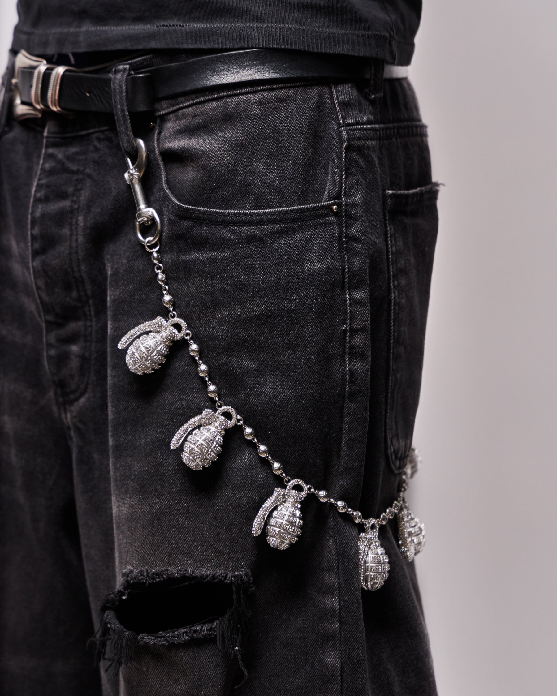 Grenade Wallet Chain