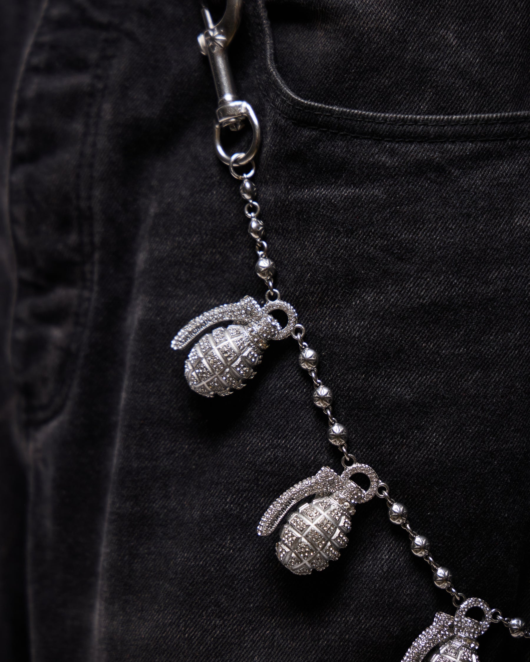 Grenade Wallet Chain