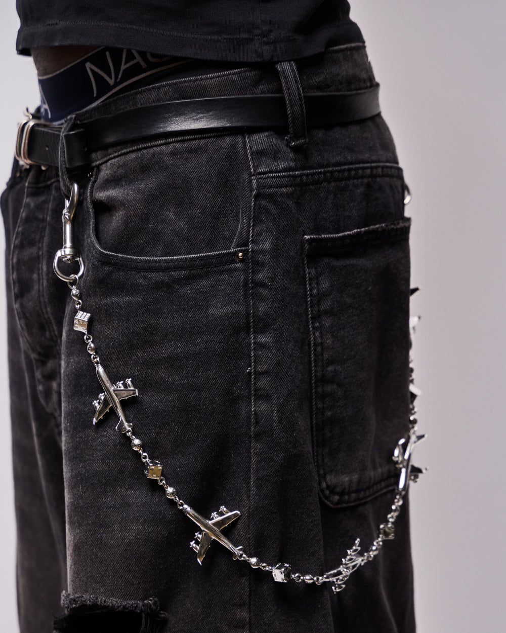 Cargo Plane Wallet Chain - No Stones