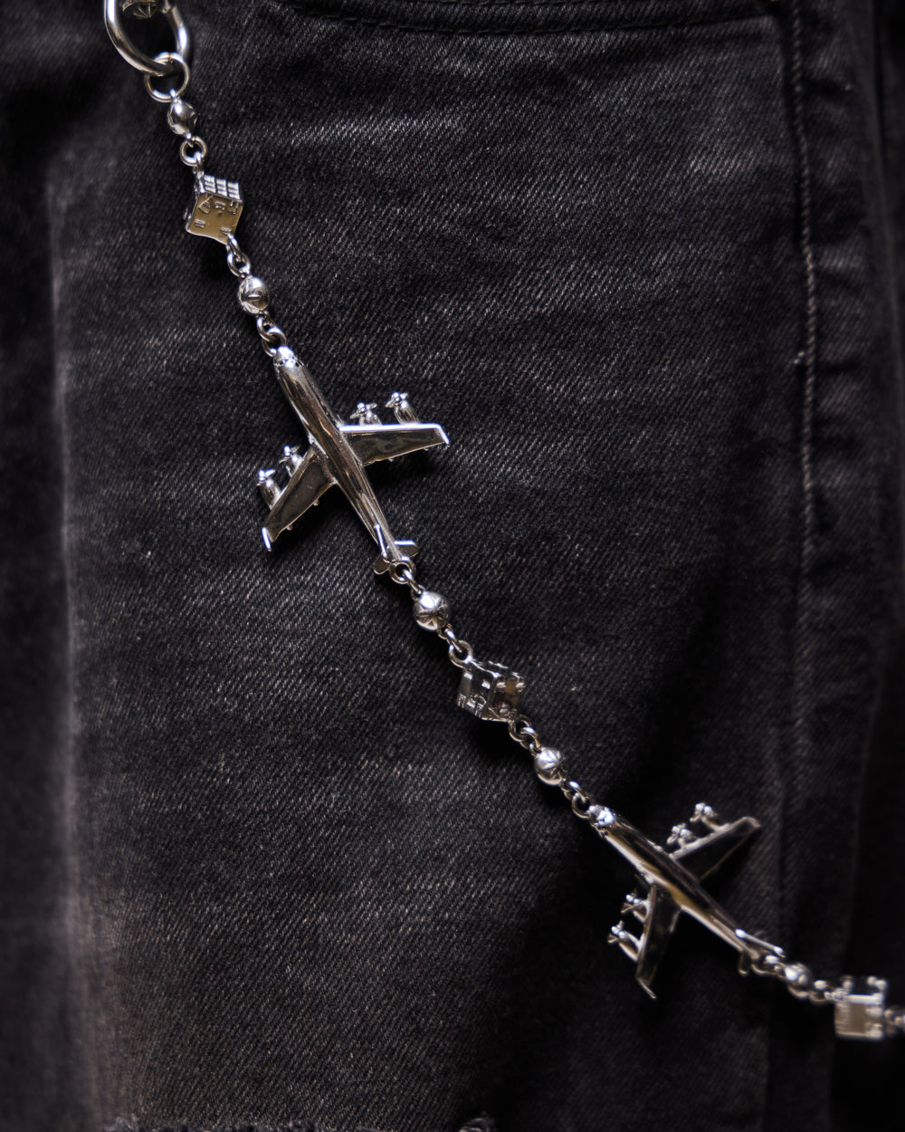 Cargo Plane Wallet Chain - No Stones