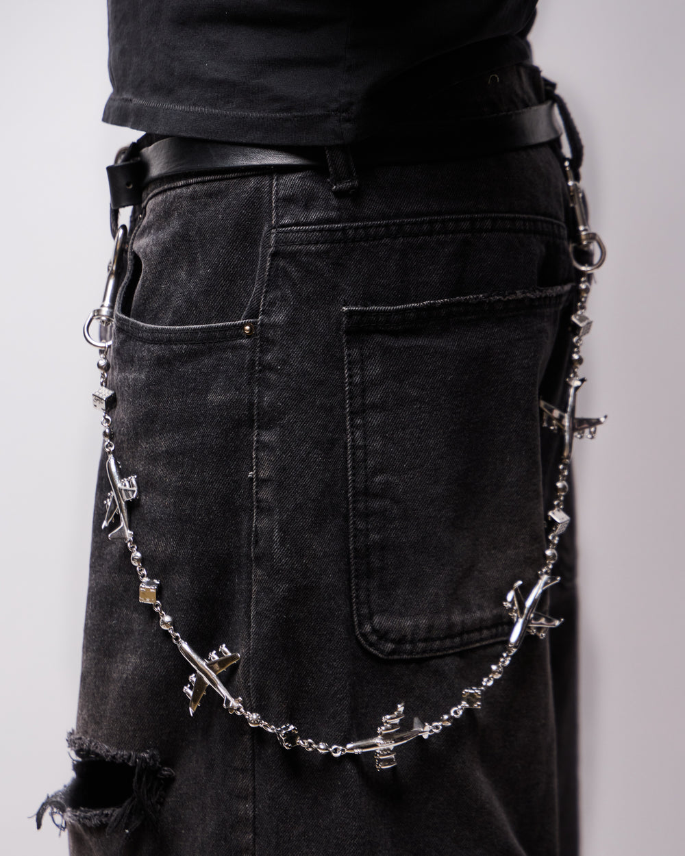 Cargo Plane Wallet Chain - No Stones